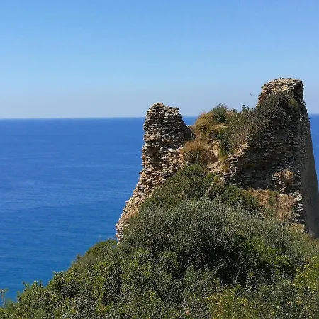 Alma Cilento Konukevi 3*